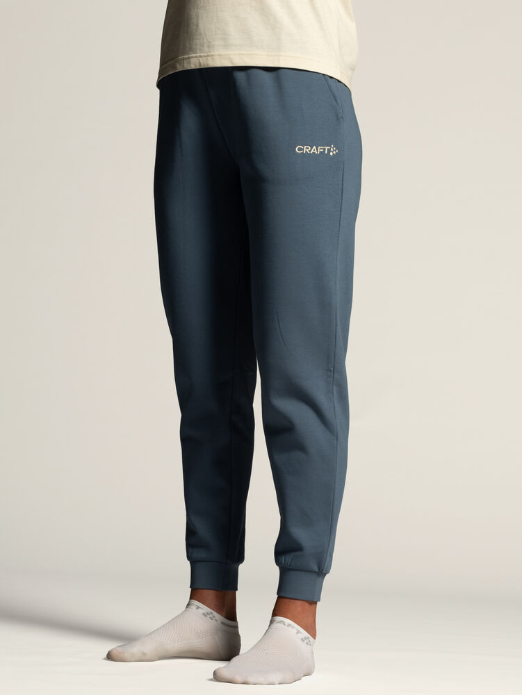 1916846-376000_OL-Norway-Community-2.0-Pant-W_Closeup3