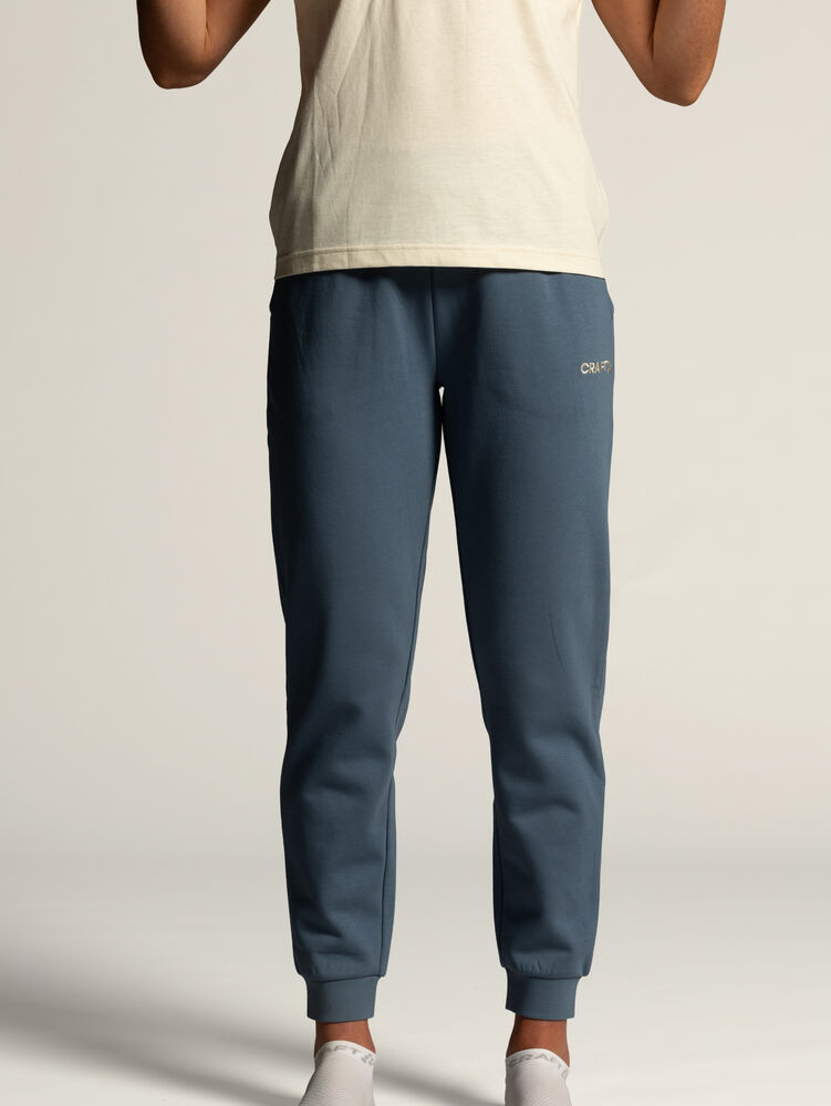 1916846-376000_OL-Norway-Community-2.0-Pant-W_Closeup4