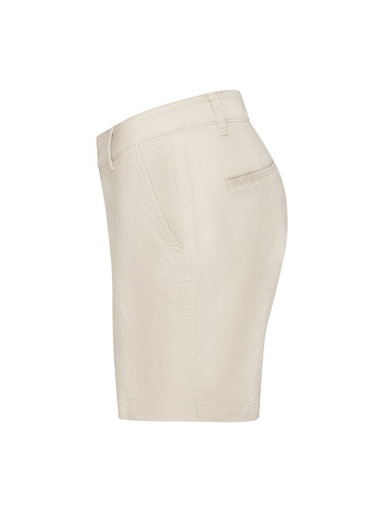 356423-02_EdgemontShortsWomen_Left