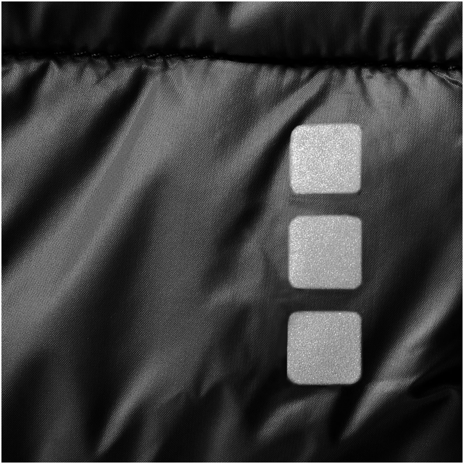 3942199_D2