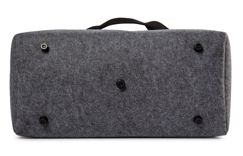 411253-97_FeltDuffelBag_Grey_closeup1