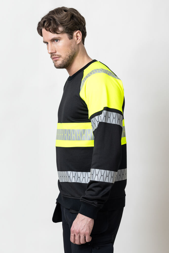 65522567-9921_5225SweatshirtHelZipVarsel_ModelPictureLeft